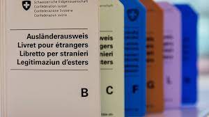 Sie finden auf dieser seite eine beschreibung des führerausweises im kreditkartenformat sowie informationen zu den beschränkungen und zusatzangaben. Auslanderausweise Ab 1 November Im Kreditkartenformat