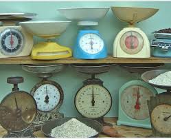 balance scales the vintage kitchen store