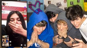 Va dorim o vizionare placuta! Videochiamata A Sorpresa Ai Nostri Fan Q4 Youtube
