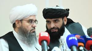 تولى هبة الله أخوند زاده قيادة حركة طالبان الأفغانية في 26 مايو 2016 ، بعد أن عينه مجلس شورى الحركة في هذا المنصب خلفًا لقائد الحركة السابق أختار محمد منصور الذي قُتل في غارة أمريكية بطائرة مسيرة في 22 مايو ، 2016. Ø²Ø¹ÙŠÙ… Ø·Ø§Ù„Ø¨Ø§Ù† Ù†Ø¤ÙŠØ¯ Ø¨Ø´Ø¯Ø© Ø§Ù„ØªØ³ÙˆÙŠØ© Ø§Ù„Ø³ÙŠØ§Ø³ÙŠØ© ÙÙŠ Ø£ÙØºØ§Ù†Ø³ØªØ§Ù† ÙˆÙ†Ø³Ø¹Ù‰ Ù„Ø¹Ù„Ø§Ù‚Ø§Øª Ù‚ÙˆÙŠØ© Ù…Ø¹ Ø¬Ù…ÙŠØ¹ Ø¯ÙˆÙ„ Ø§Ù„Ø¹Ø§Ù„Ù… Sputnik Arabic