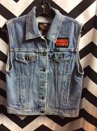 24,8 x 19,7 cm (9,8″ x 7,8″). Harley Davidson Denim Vest W Harley People Patches Pin Boardwalk Vintage