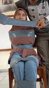 BoundHub - hijab tied 2