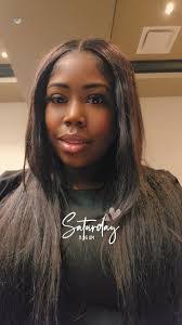 Bea Davidson's Instagram, Twitter & Facebook