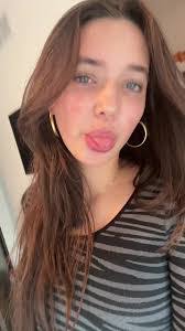 Rochelle Tyler's Instagram, Twitter & Facebook