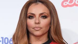 Jade thirlwall has opened up about little mix continuing as a trio following the departure of jesy nelson. Jesy Nelson Little Mix Fans Back Her Powerful And Brave Decision Bbc News