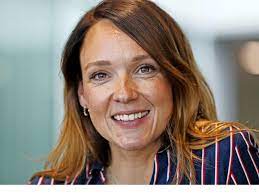 Carolin kebekus was born on may 9, 1980 in bergisch gladbach, germany. Pussyterror Tv Carolin Kebekus Geht Entspannt In Die Funfte Runde