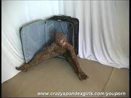 Im a red beard hehehehehe. Flexible Madchen Rachel In Tiger Catsuit Kostenlos Im Grossen Archiv Von Pornos Ansehen Oyoh