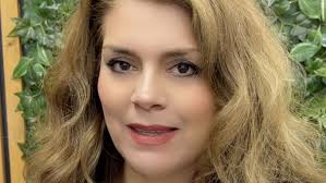 Isabella Barber at Royal Cuts