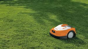 Comparatif 2021, guide d'achat et top des meilleurs tondeuses connectées. Test Complet Et Avis Du Robot Tondeuse Stihl Rmi 422 Pc Serie 4 Imow Zone Outillage
