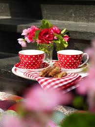 Morning Tea For Two There S Nothing Like Being On Holiday Or Mini Break Weekend With One Of Your Best Friends And Having Tea And Bi Tea Time Tea Cups High Tea