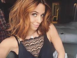 Vanessa mai ganz neuer look für schlagersängerin. Frisur Uberraschungen Der Promis Frisuren Promi Frisuren Rotliche Haare
