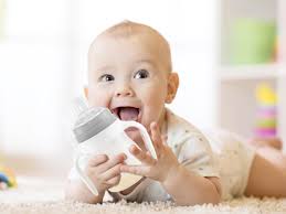 Amazon.com : Sippy Cup Conversion Kit for Mam Bottles, Spill-Proof  Transition Kit with Silicone Sippy Spout Nipple, Weighted Straw, Handle, 3  Pack, 6m+ : Baby