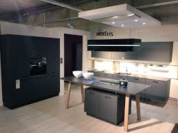 Next125 Nx500 Glasfront Next125 Kuche Designkuche Kochinsel Kuchen Design Kuchenplanung Modernes Design