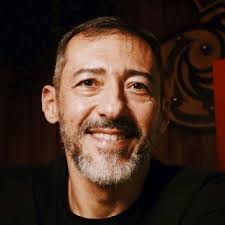 Vera Bifulco no LinkedIn: Nossas escolhas nos definem. Cautela quando for  fazê-las. Ponderação…