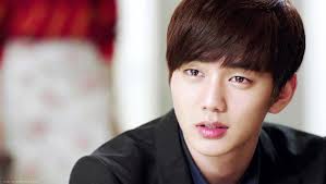 4 mĩ nam Hàn sau đây chẳng thiếu gì ngoài điều này nên mãi chưa phất lên  được