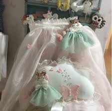 Melegin Eli Lohusa Taci Bebek Hastane Odasi Susu Kot Susu Besik Tulu Besik Susleme Bambu Besik Tulu Bebek Bebek Besigi Tac