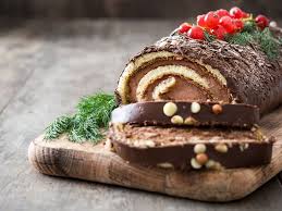 Buche Roulee Au Chocolat Recette Desserts De Fete Buche De Noel Recette Biscuit De Noel