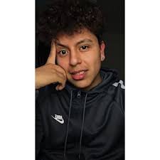 Roman Howe (Romanhowe09@)