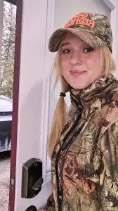 Ursula Powell's Instagram, Twitter & Facebook