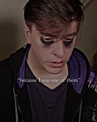 ily Virgil but that was a surprise to no one #godofmxschief #thomassanders  #thomassandersedit #sanderssides #sanderssidesedit #virgilsanders  #virgilsandersedit #AXERatioChallenge