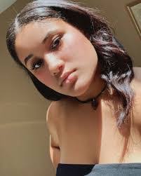 Vicky Ramirez's Instagram, Twitter & Facebook