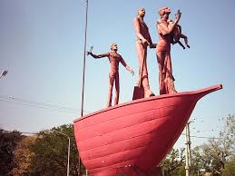 Con un evento cultural y multitudinario fue presentada la estatua cuya construcción fue hecha por parte de los manifestantes de esa zona desde el pasado 28 de mayo y es un símbolo a la lucha de los jóvenes en medio del paro nacional. Archivo Escultura Homenaje Inmigrantes Resistencia Jpg Wikipedia La Enciclopedia Libre