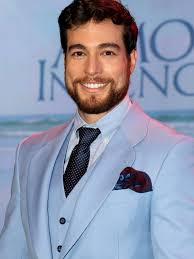 ¿Quién es Danilo Carrera?