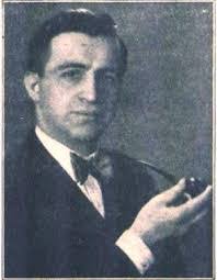 Dan Pitt's Instagram, Twitter & Facebook