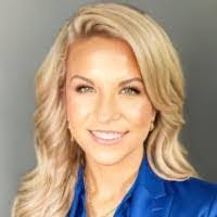 Ashley Stiller's Instagram, Twitter & Facebook