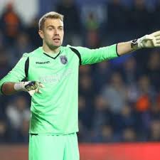 Sonra 13 yaşında fenerbahçe altyapısına aldık. Emre Belozoglu Ndan Sonra Mert Gunok Da Fenerbahce Yolunda Spor Haberleri