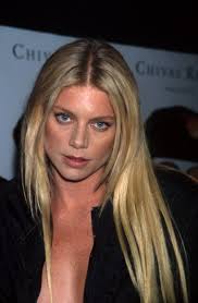 Peta Wilson (Australian Actress) ~ Bio with [ Photos