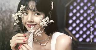 Bộ ảnh chứng minh nhan sắc đỉnh cao của Lisa (BlackPink), xứng đáng với  danh xưng "thiên thần"