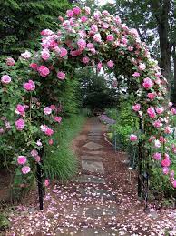 Gardening In Upper Saddle River Nj Finegardening Rose Garden Design Garden Design Cottage Garden