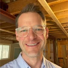 Geoff Malone's Instagram, Twitter & Facebook