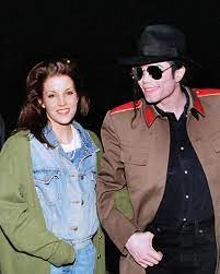 Is 23, and prince michael blanket jackson is 18. Michael Jackson S Most Explosive Secrets To Be Exposed In Most Intimate Tell All Book Yet As Ex Wife Lisa Marie Presley Pens 4 Million Deal