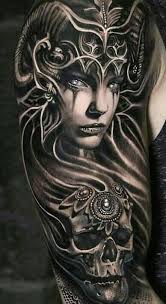 Pin Von Valary Auf Tattoo Mann Valkyrie Tatowierung Tatowierungen Tattoo Ideen