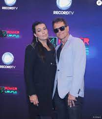 3,827 likes · 3 talking about this. Silvinho Blau Blau E A Mulher Ana Paula Estarao Na Proxima Temporada Do Power Couple Purepeople