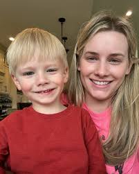 Abbey Monnin (@abbeyroadrose) • Instagram photos and videos