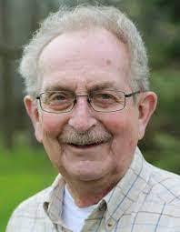 Larry Spinney's Instagram, Twitter & Facebook