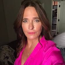 She can make someones world spin around and sheila can make your world go as high as the heavens, but. Sheila Kelley Thesheilakelley Twitter