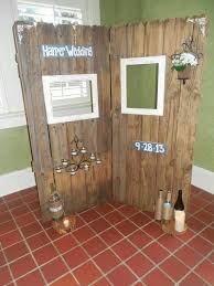 Rustic Fence Photo Booth With Images Barn Wedding Decorations Diy Photo Booth Wedding Photo Booth