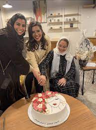 حفل الإطلاق وجلسة حوارية مع د.سارة الثاري - منصة بلقيس لتمكين الشابات في  الخليج