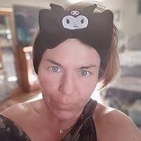 Amazon.com: NGCJZF Kawaii Kuromi Makeup Headband Spa Hairband Coral Fleece  for Face Washing Make Up Pajama Party for Women Girls Families (BLACK),  Pack of 1, 1.0 Count