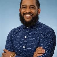 200+ "Derrick" profiles