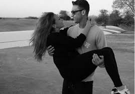 Последние твиты от mandy grace capristo (@mandycapristo). Photo The Story Is Fake News Arsenal Star Claims Instagram Was Hacked Following I Will Always Love You Message Directed At Mandy Capristo