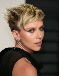 La coupe courte, vous y pensez ? Cheveux Courts Meches