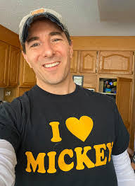 Chris Mattei's Instagram, Twitter & Facebook