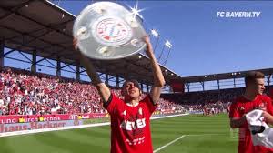 Link directly to the gif Meister Gif By Fc Bayern Munich Find Share On Giphy