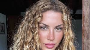 Cass Martin Impresses Fans With Her Sculpted Look in Chest Day Workout:  "Let's Crush 2025 Together" — Celebwell