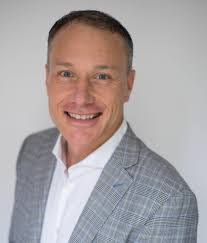 James Hodgins's Instagram, Twitter & Facebook